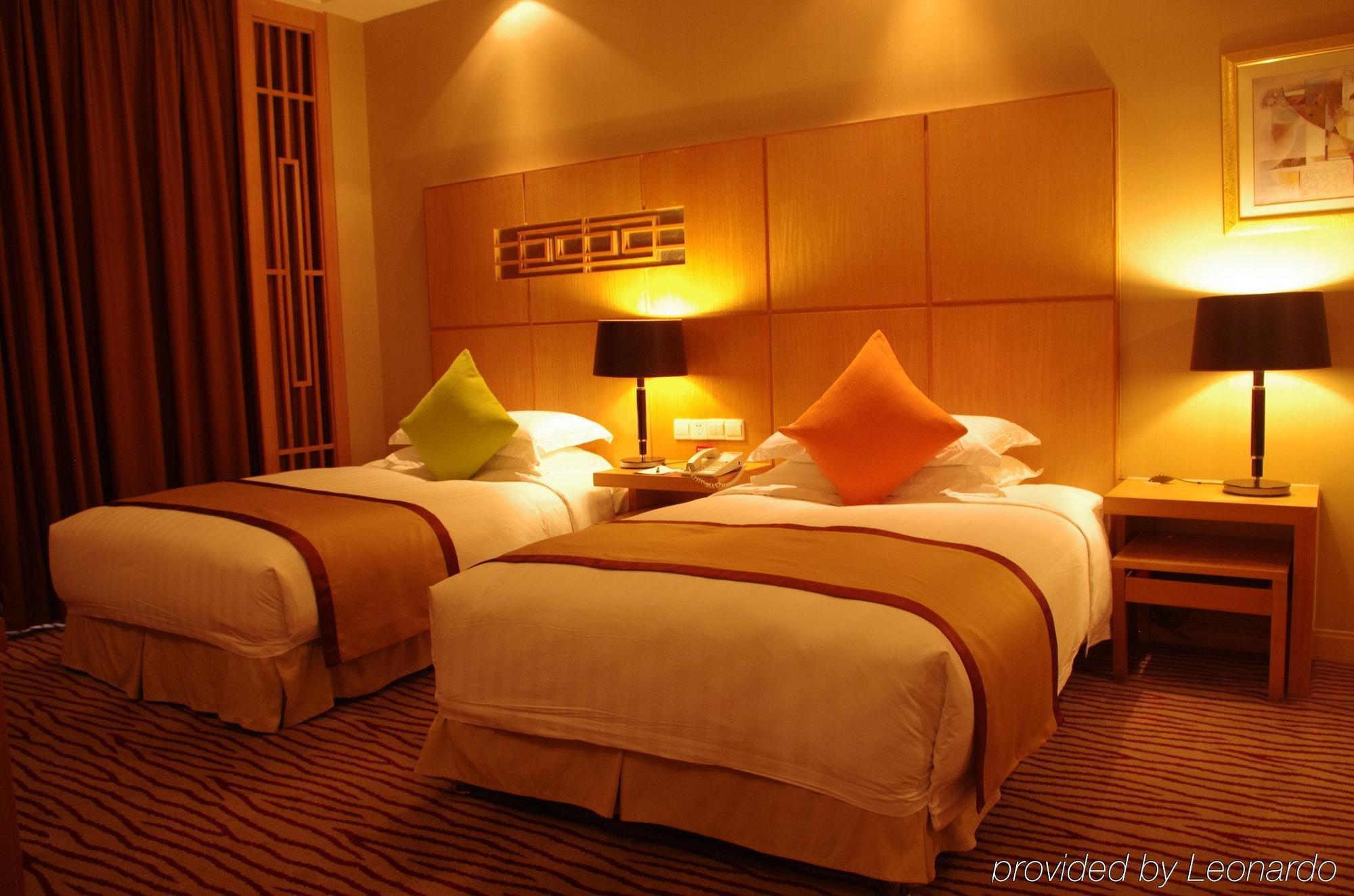 Crowne Plaza Zhanjiang Kang Yi Luaran gambar