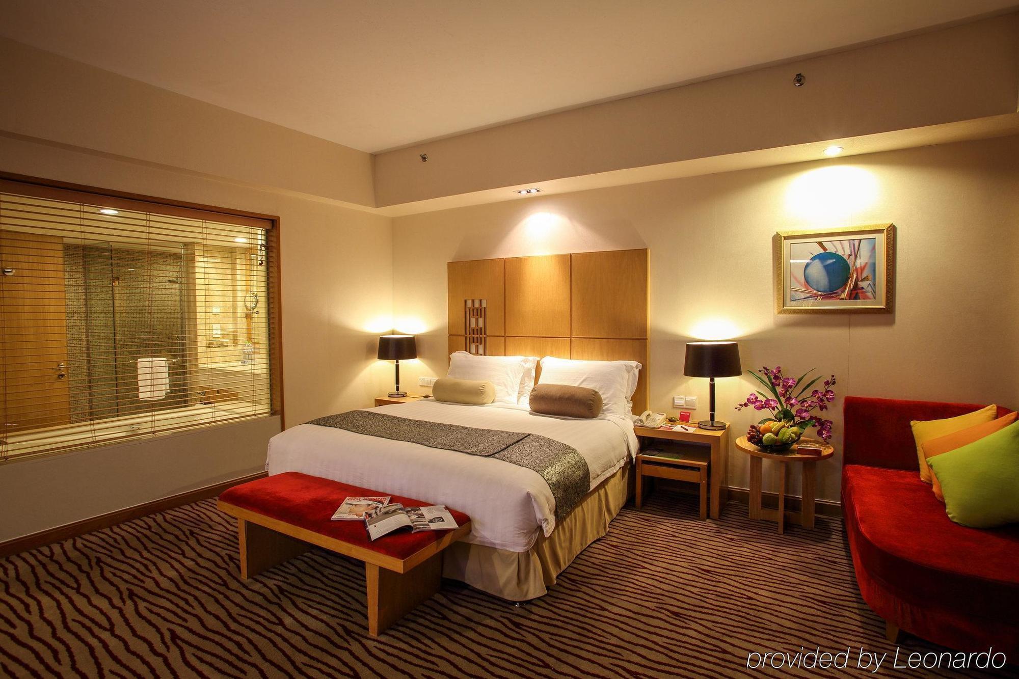 Crowne Plaza Zhanjiang Kang Yi Luaran gambar