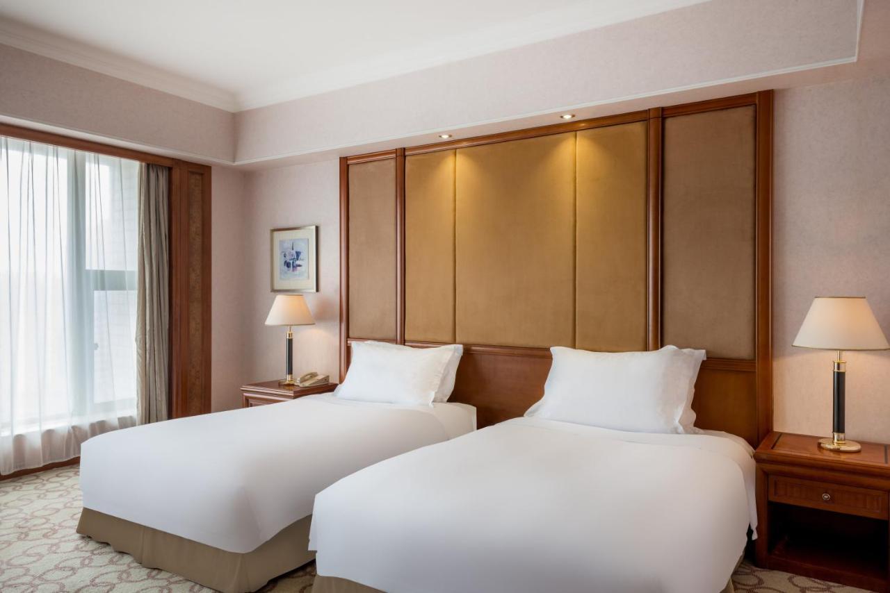 Crowne Plaza Zhanjiang Kang Yi Luaran gambar